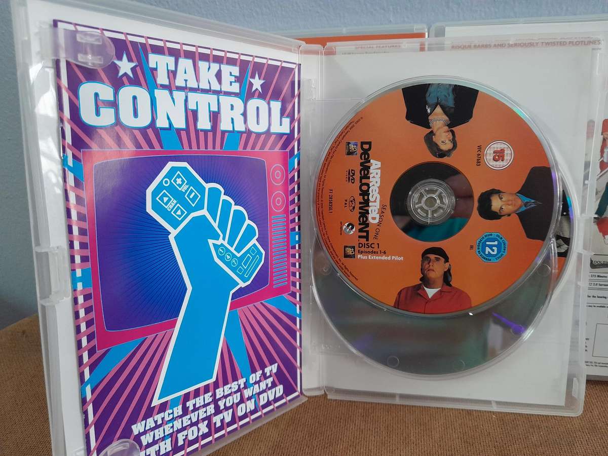 Arrested Development - The Complete Three Seasons - All 53 Episodes - Jason Bateman (8x DVDs)