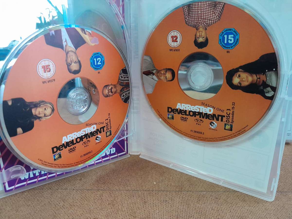 Arrested Development - The Complete Three Seasons - All 53 Episodes - Jason Bateman (8x DVDs)