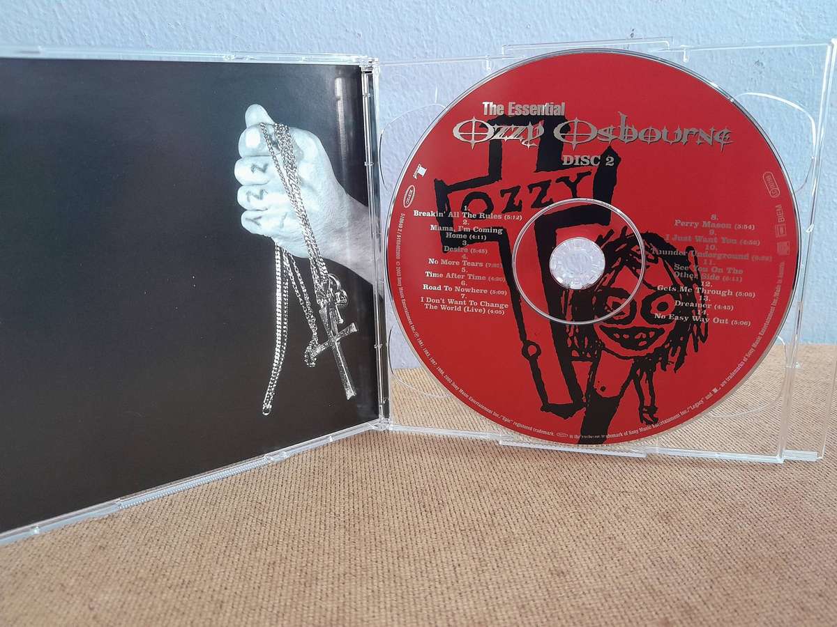 Ozzy Osbourne - The Essential (CD)