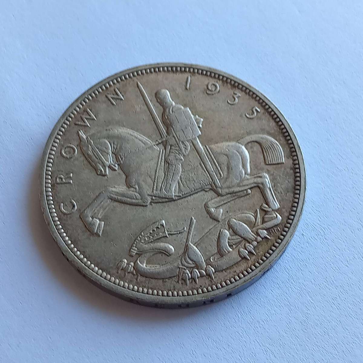 1935 Silver UK crown - 5 shillings - good condition