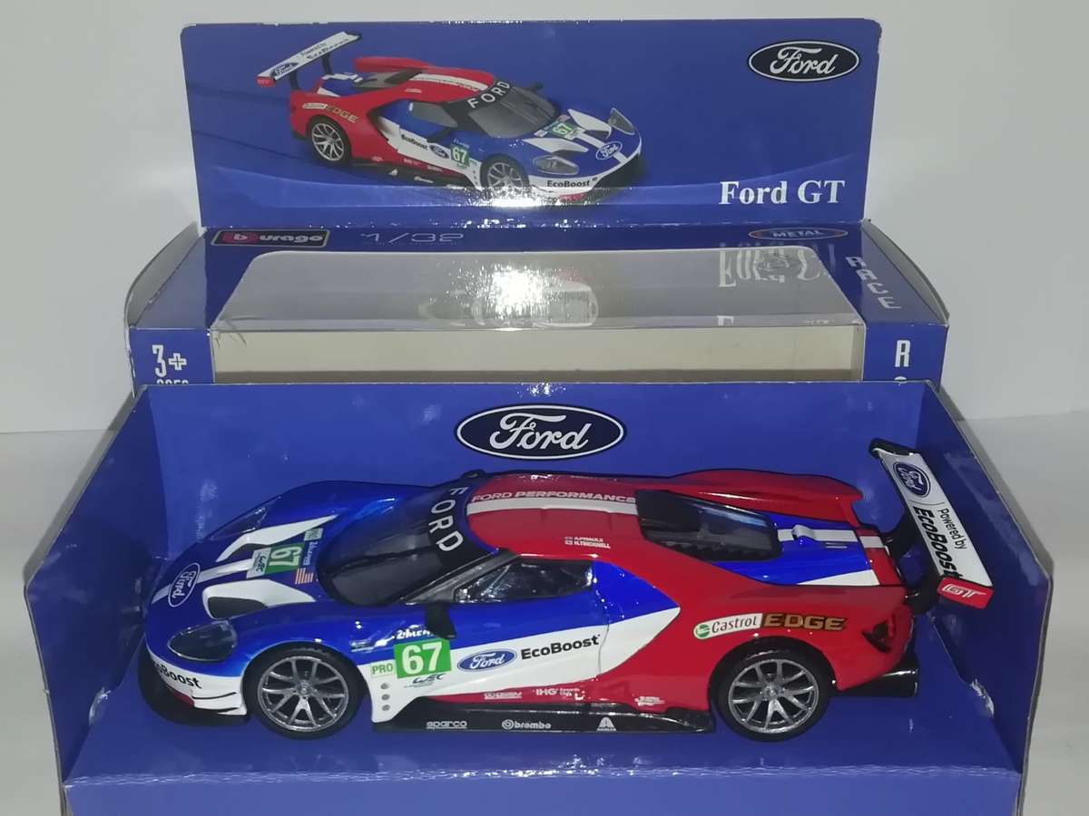 Bburago 1:32 Ford GT die-cast car in original box