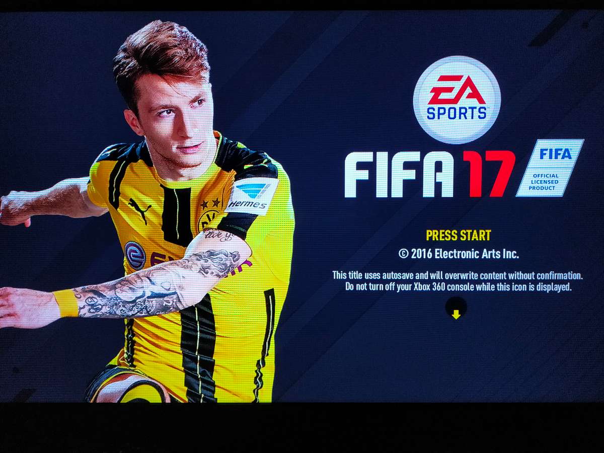 FIFA 17 XBOX 360 (RARE)