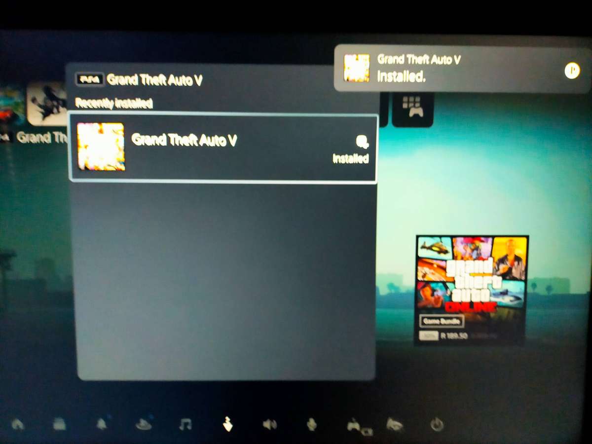 Grand Theft Auto 5 / GTA V - PS4 / PlayStation 4