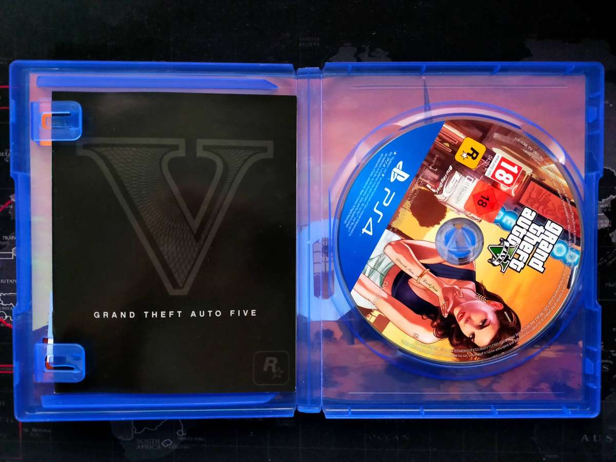 Grand Theft Auto 5 / GTA V - PS4 / PlayStation 4