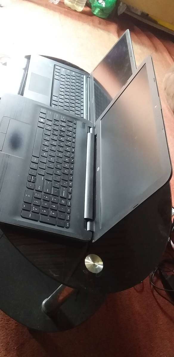 Lot of 2 laptops for spares/repairs