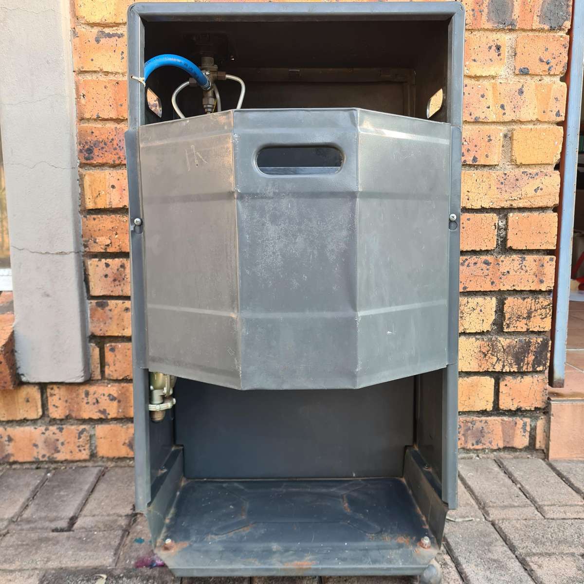 Salton Three Panel Mobile Gas Heater