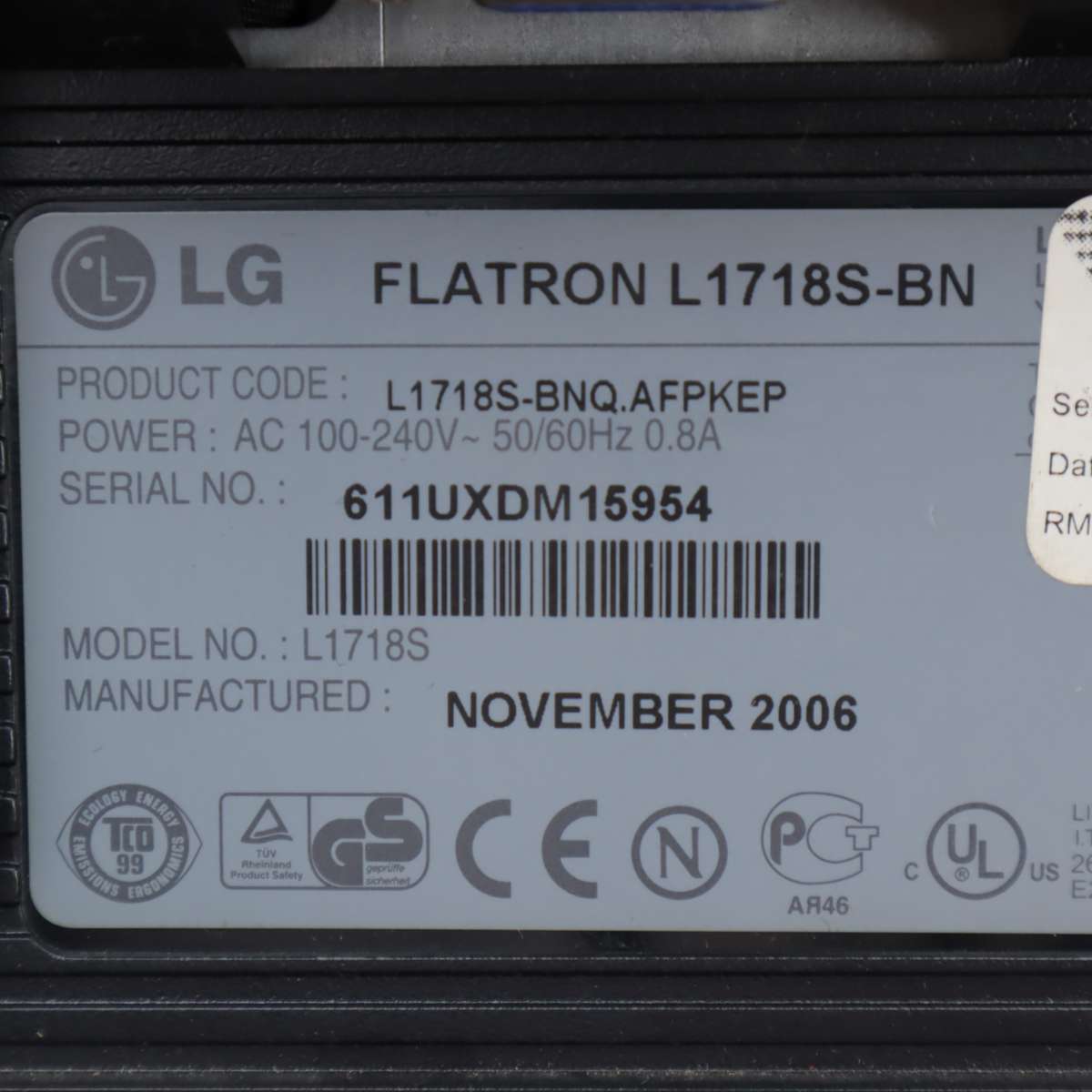 2 Pcs - LG Monitors FLATRON L1718S-BN AND FLATRON L1734S-BN