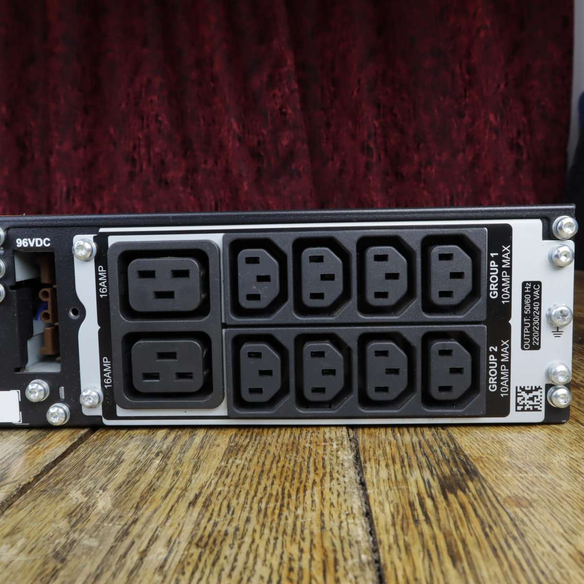 APC SRT3000XLI Smart-UPS SRT | 3000VA | 230V