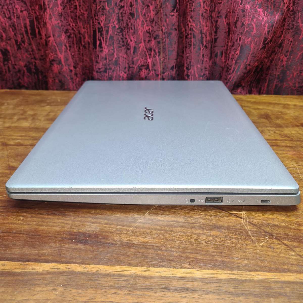 Acer Aspire A114-33-P8BS Quad Core Pentium(R) Silver N6000 1.1GHz 128GB SSD 4GB RAM