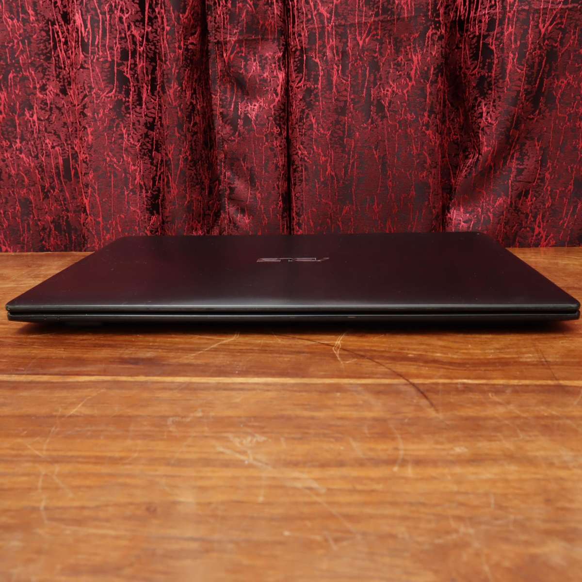 Asus Notebook X550CA Core i5 - 1.8GHz 500GB SSD 4GB RAM 15.6 Inches