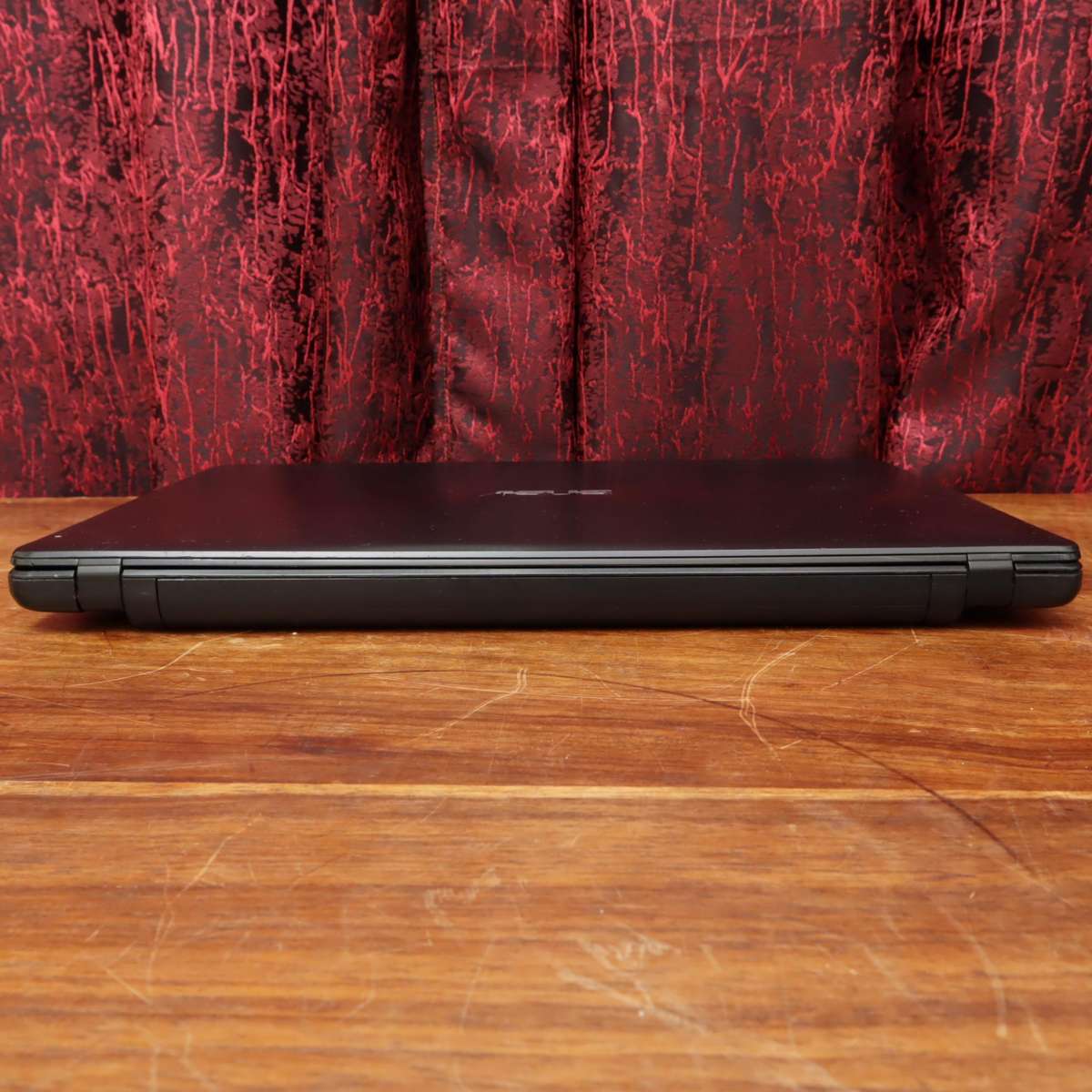 Asus Notebook X550CA Core i5 - 1.8GHz 500GB SSD 4GB RAM 15.6 Inches