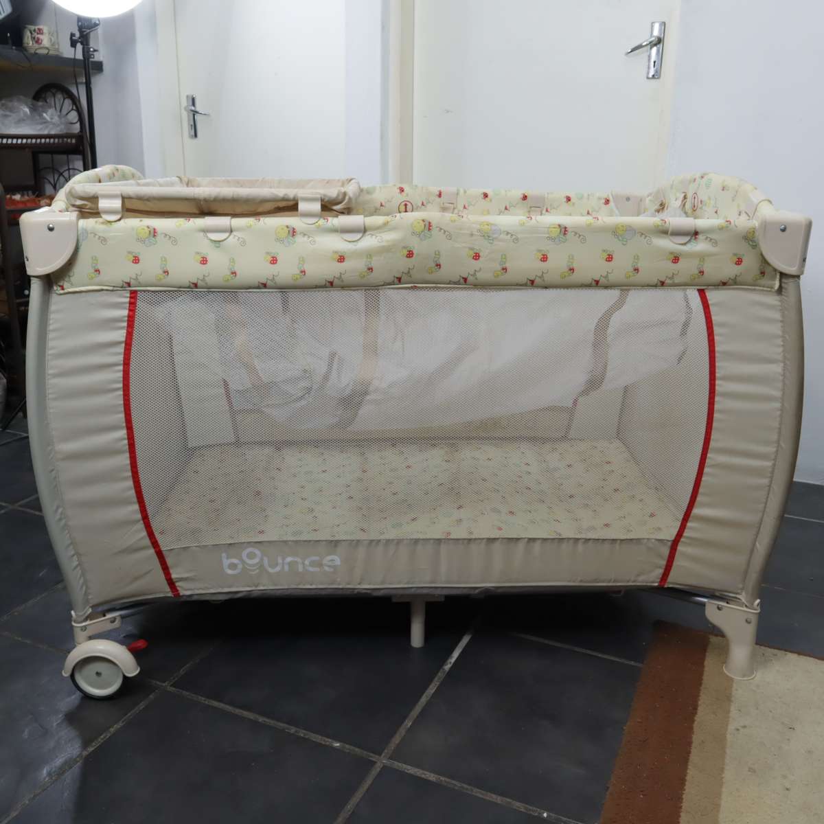 Bounce Baby Camp Travel Cot