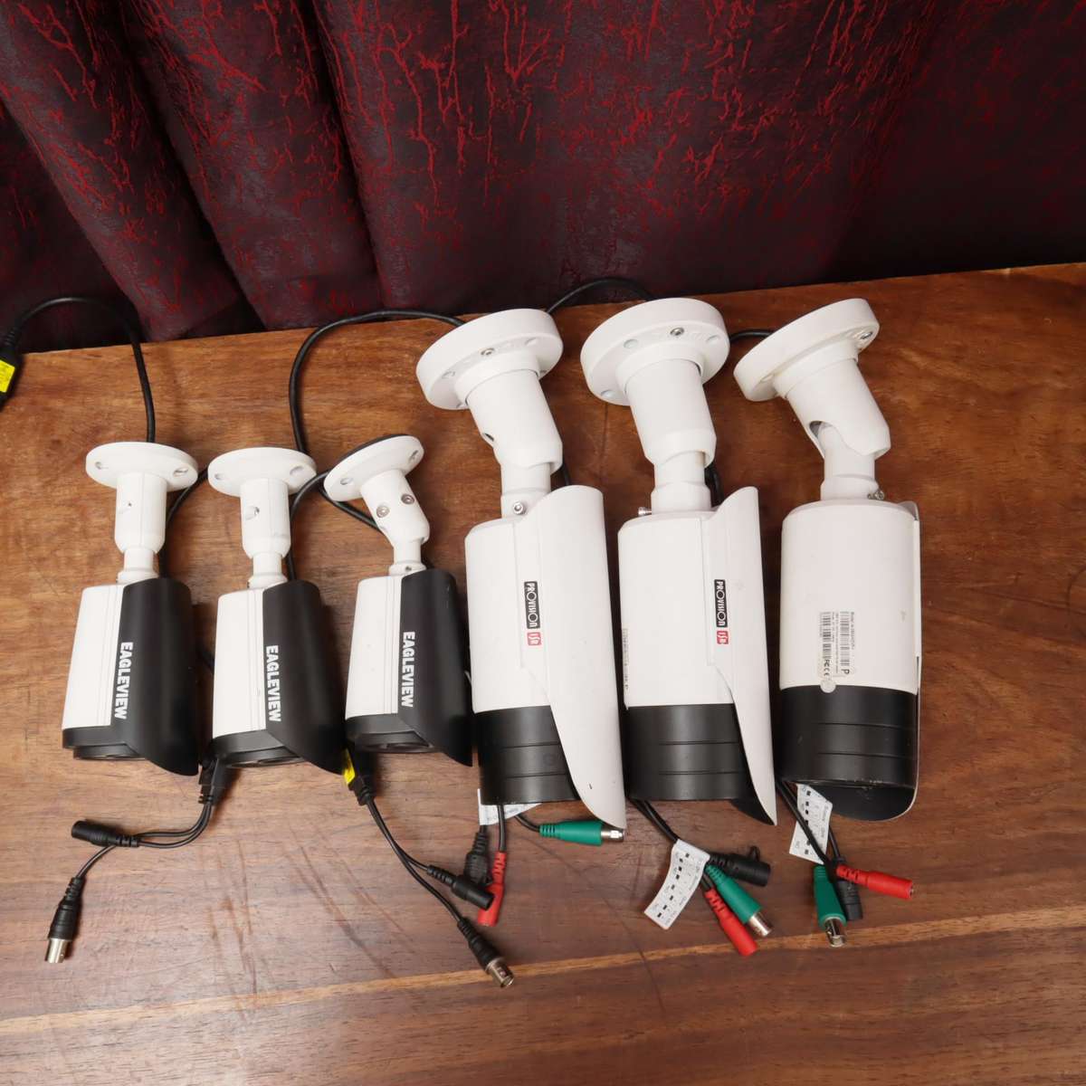 CCTV Surveillance Cameras - I4-390AHDVF+ Bullet Varifocus and Eagle View