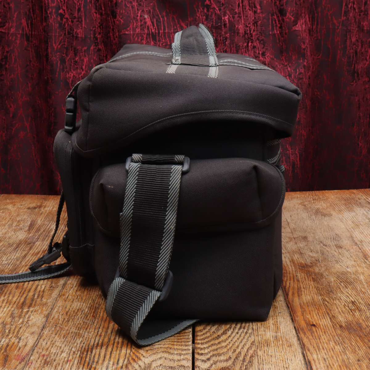 Armsun Padded Camera Bag for DSLR Camera and Kits - 36x18x18 CM