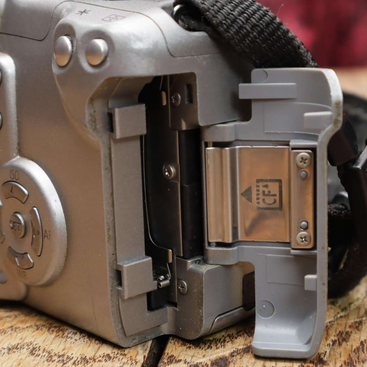 Canon EOS 350D Digital Camera Body