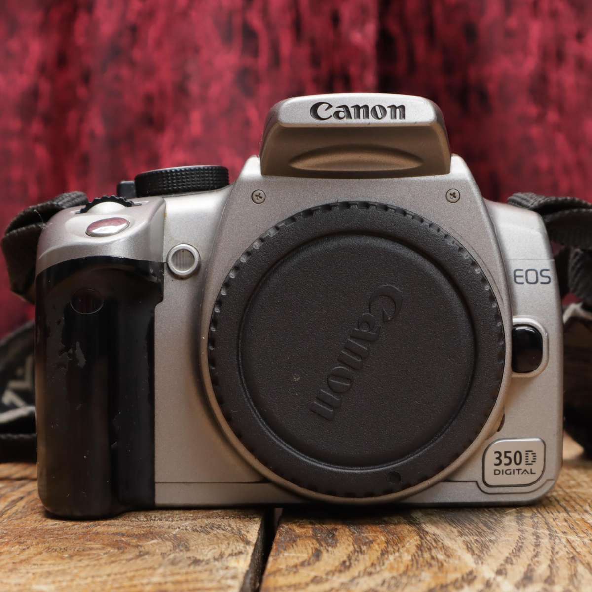 Canon EOS 350D Digital Camera Body