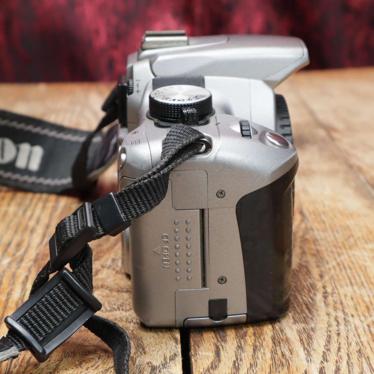 Canon EOS 350D Digital Camera Body