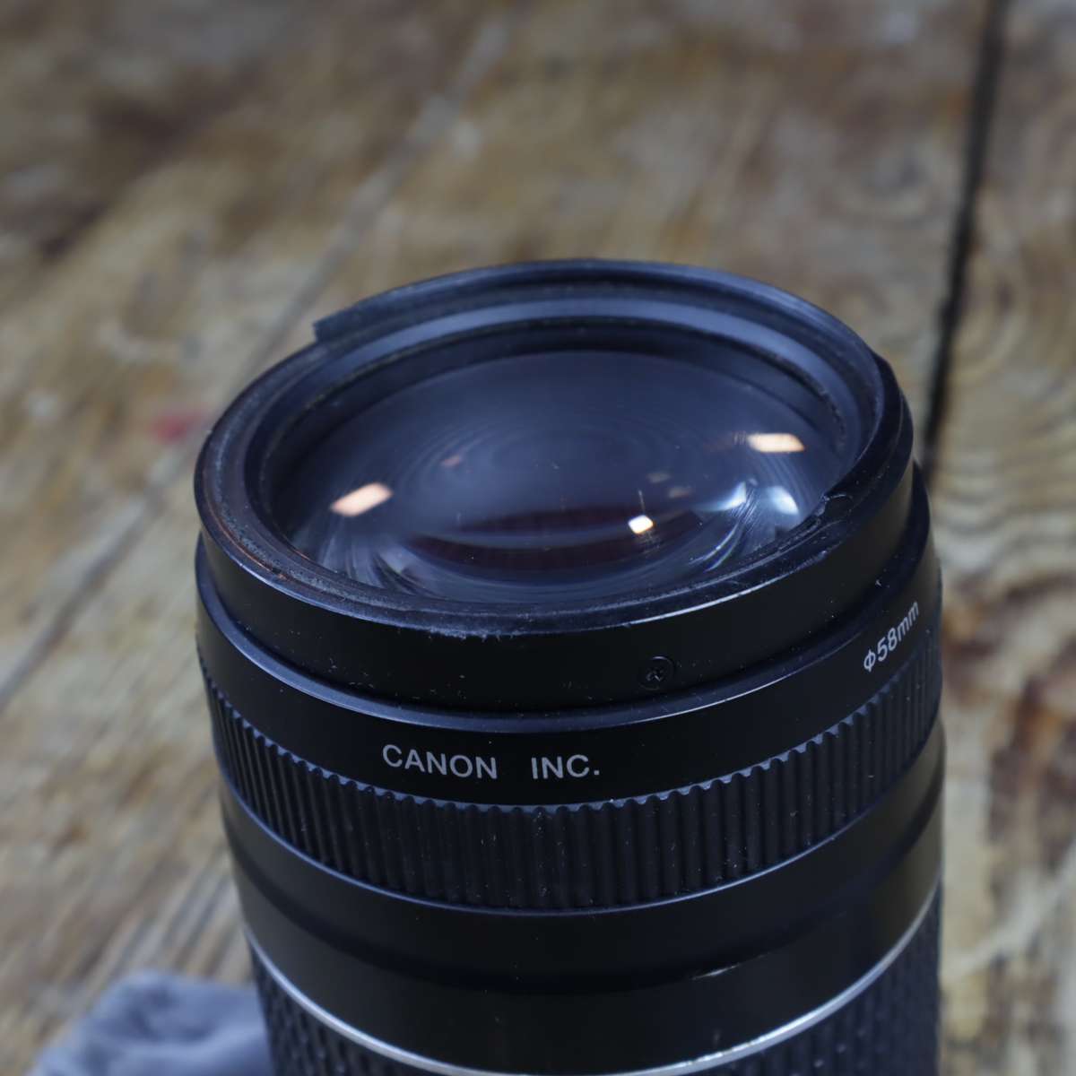 Canon EF 75-300mm 1:4-5.6 III Zoom Lens - Pre-Owned