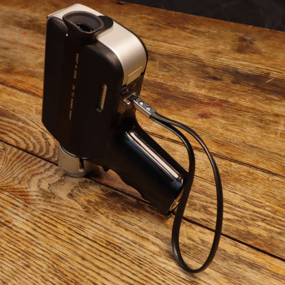 VINTAGE - Canon Zoom 250 SUPER 8 Film Movie Camera With 10.8-27mm 1:1.8 Lens