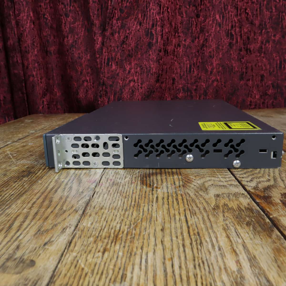 Cisco Catalyst 3560 Series Switch POE 24 - WS-C3560-24PS-S V06 - Pre-Owned