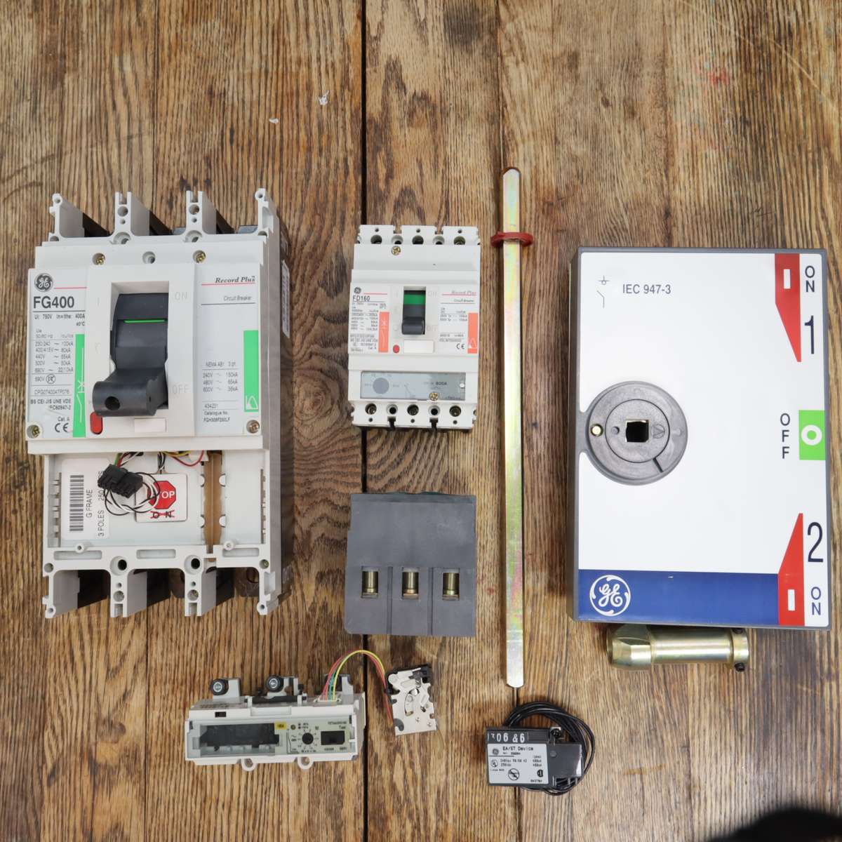 General Electric Industrial Circuit Breakers and Switches - Lot