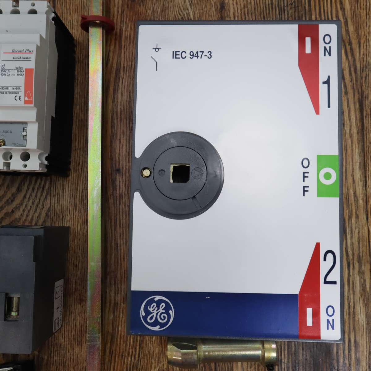 General Electric Industrial Circuit Breakers and Switches - Lot