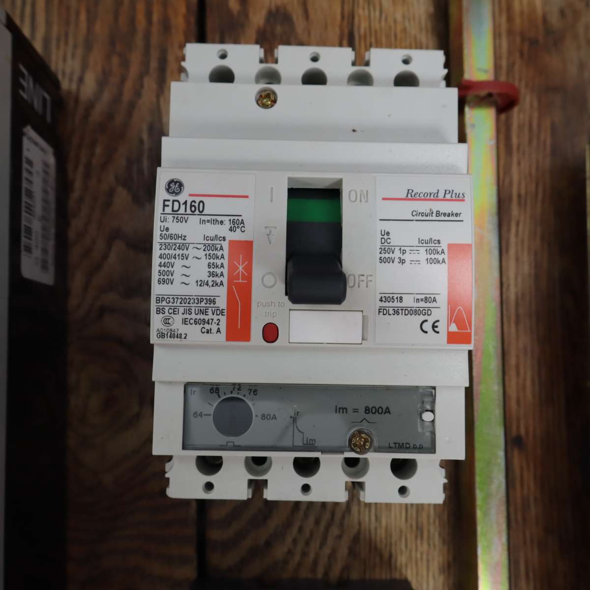 General Electric Industrial Circuit Breakers and Switches - Lot