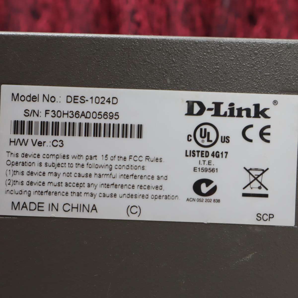 D-Link DES-1024D Switch & DAP-1360 Routers - LOT