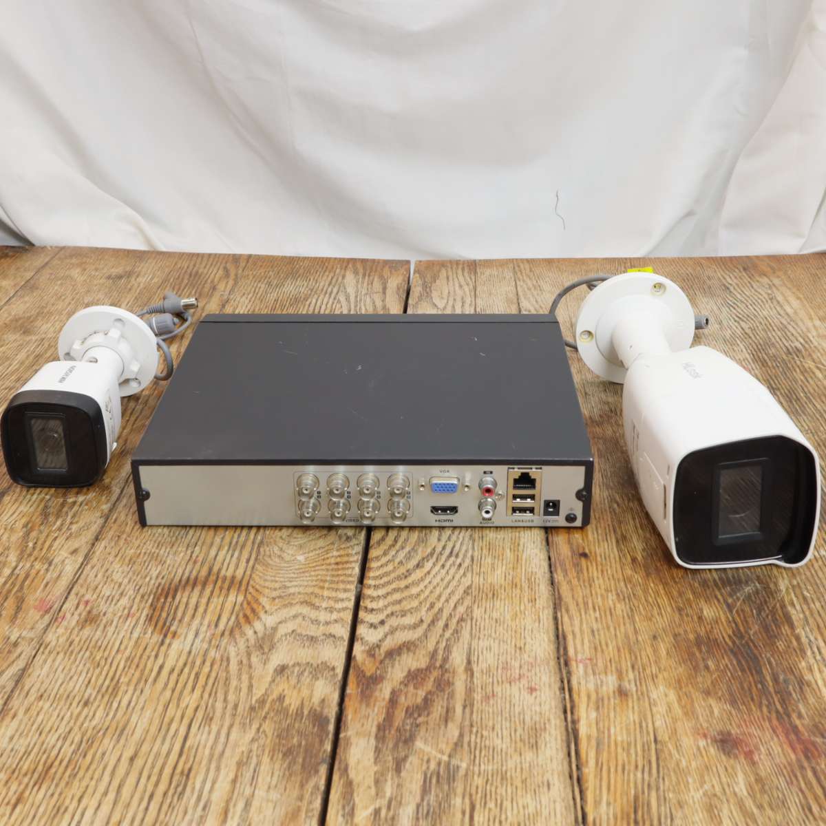 Hikvision 8-Channel 1080p Lite 1U H.264 DVR (DS-7208HGHI-F1) - Pre-Owned