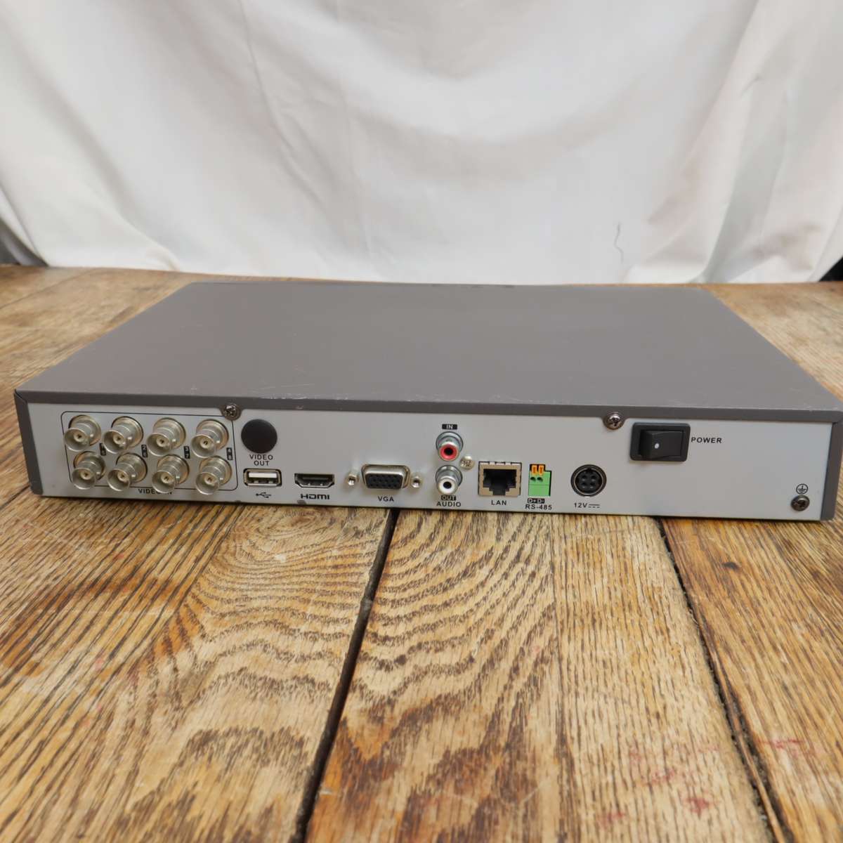 Hikvision 8-Channel 1080p Turbo HD Tribrid Digital Video Recorder (DS-7208HGHI-SH) - Pre-Owned