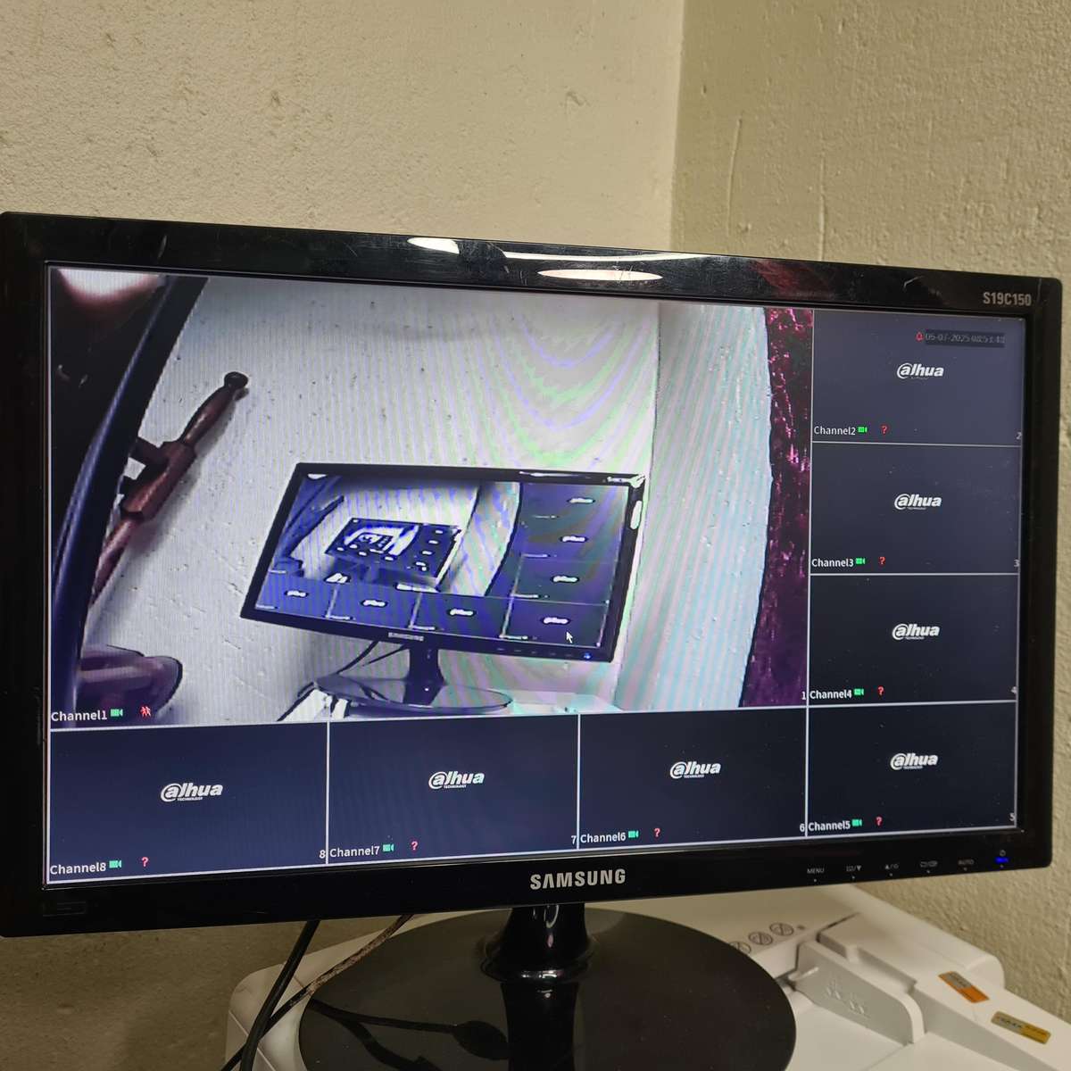 Dahua DH-XVR5108HS-X 8-Channel 1080p DVR