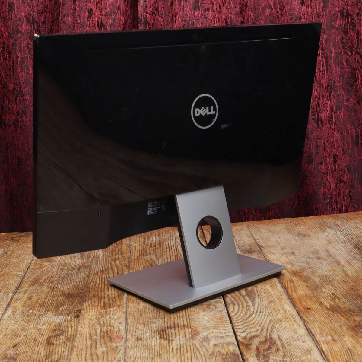 DELL SE2416H 23.8" FHD 1920 x 1080 IPS LED Monitor 6ms Response Time / - Pre-Owned