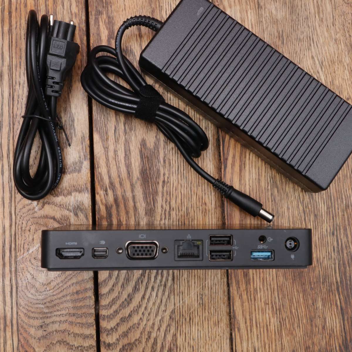 Dell WD15 130W USB-C Docking Station - Without Cable