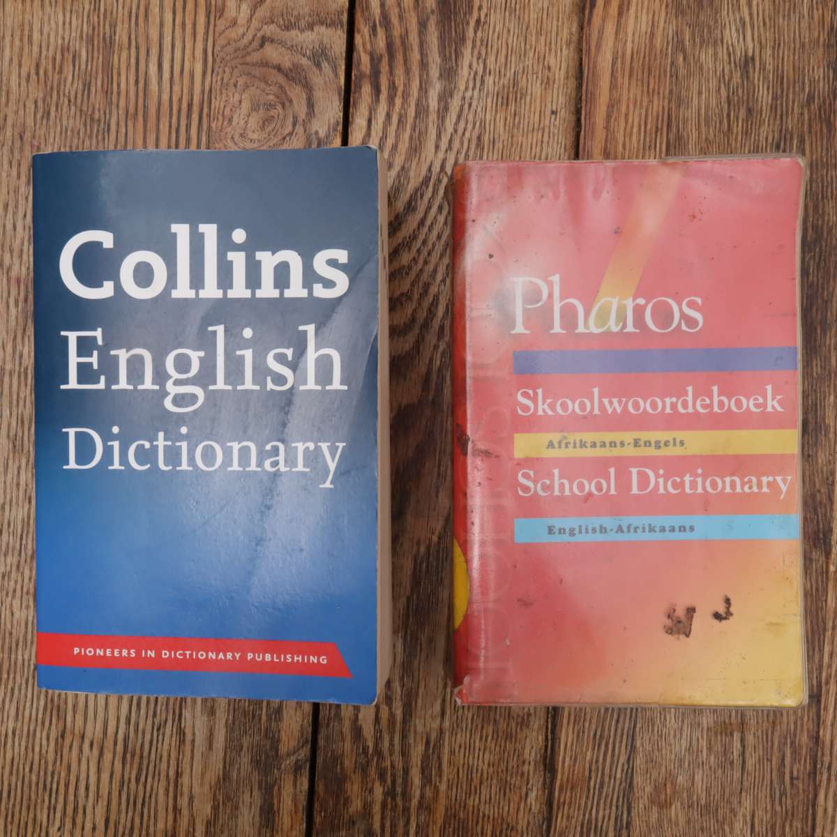 Collins English and Afrikaans-English Dictionaries