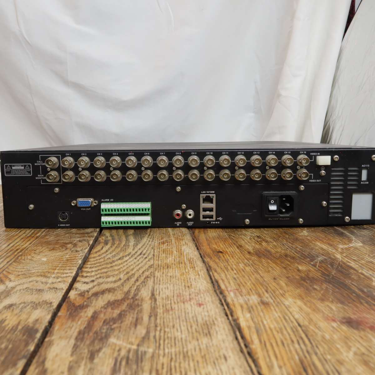 DynaGuard DynaColor 100 16-Channel  - Pre-Owned