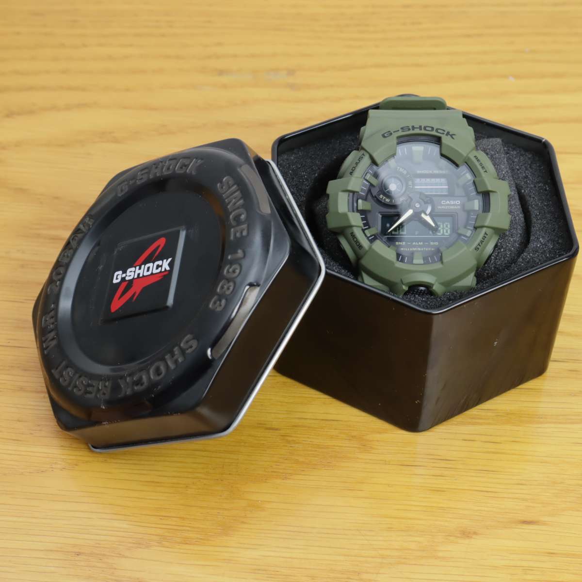 Casio G-Shock GA-700UC-5A Water Resistant Analogue/Digital Watch