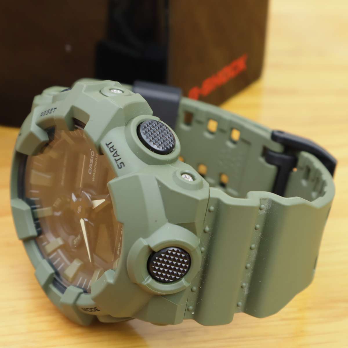 Casio G-Shock GA-700UC-5A Water Resistant Analogue/Digital Watch