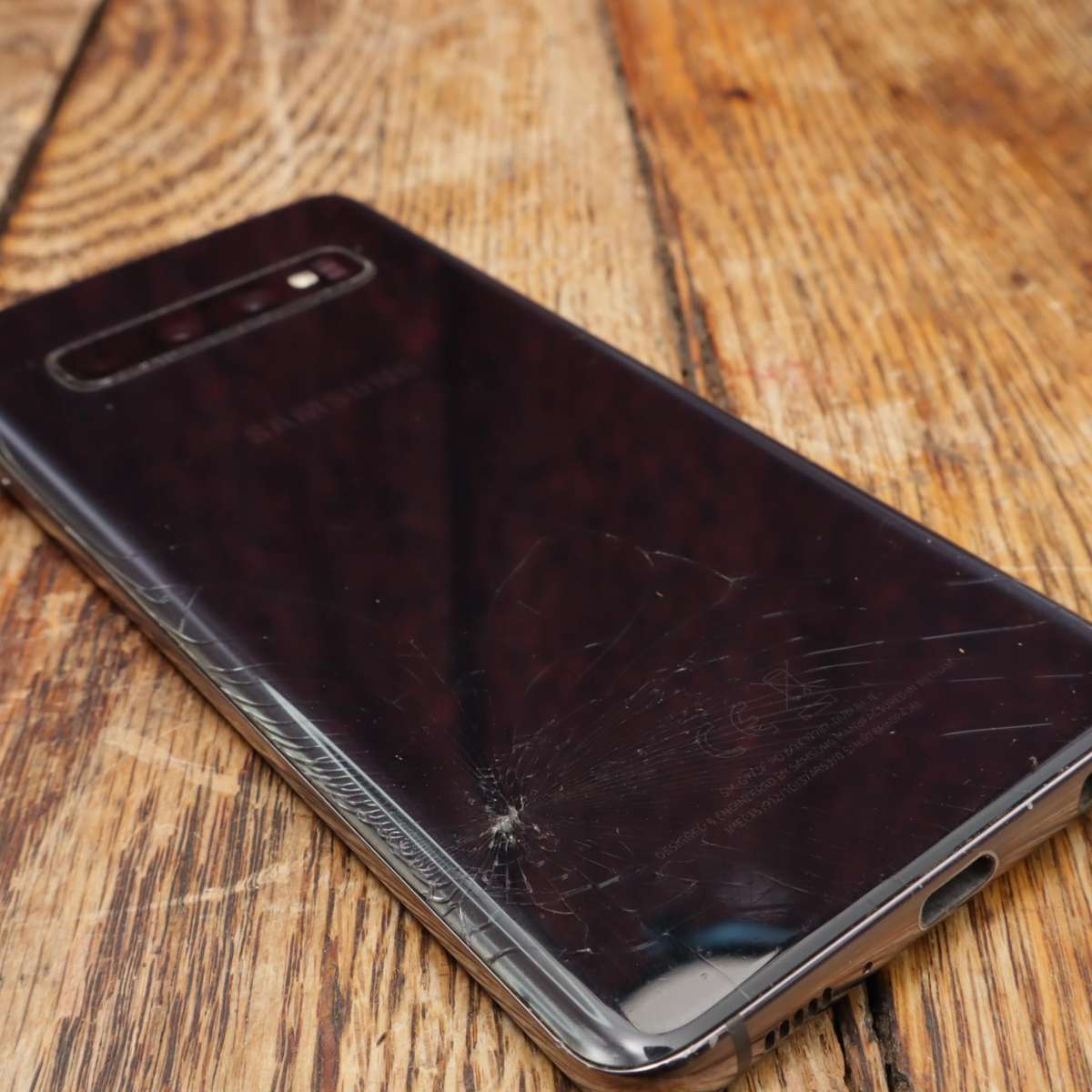 Samsung Galaxy S10 Android Smartphone - SM-G973F