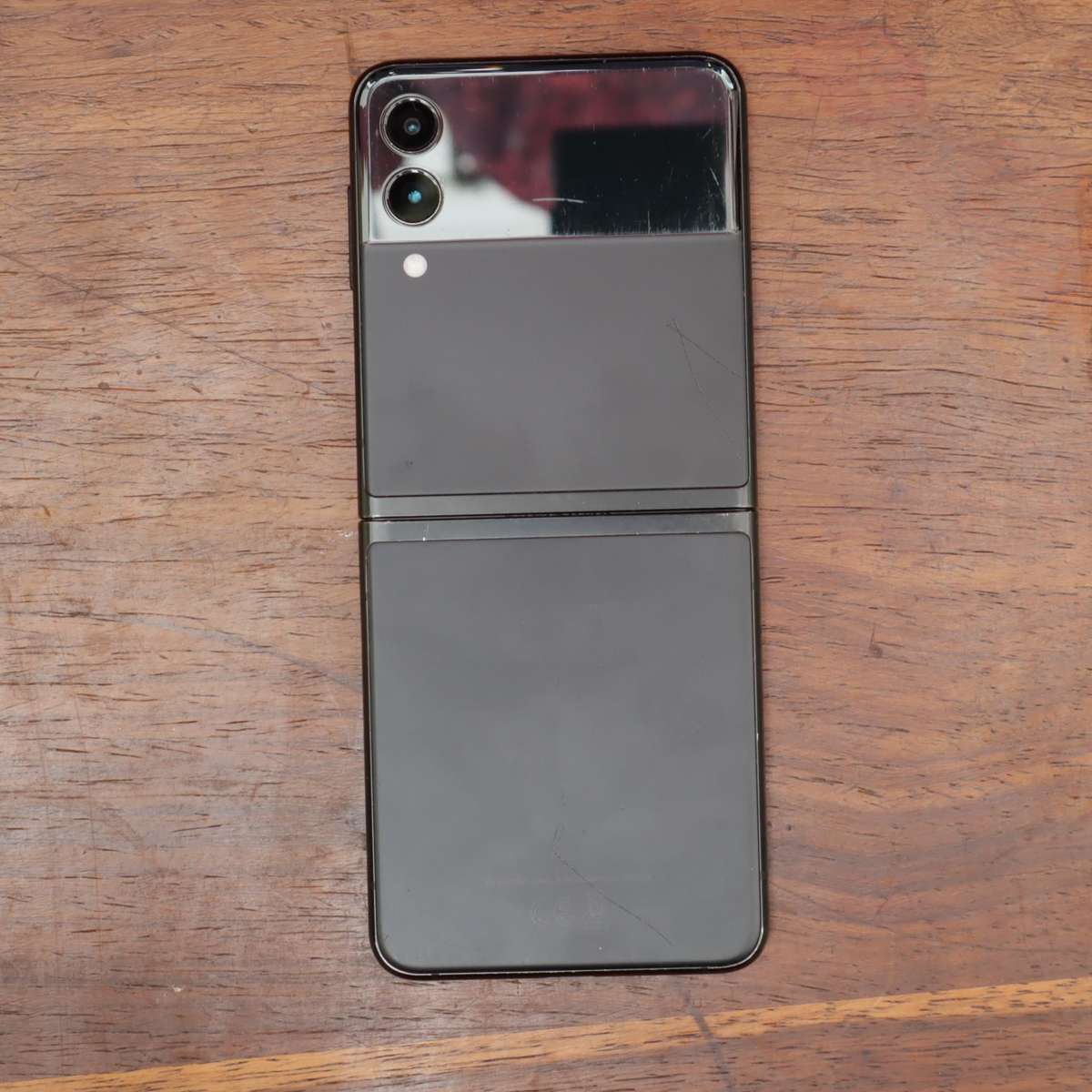 Samsung Galaxy Z Flip3 5G Smartphone - 256GB 8GB RAM