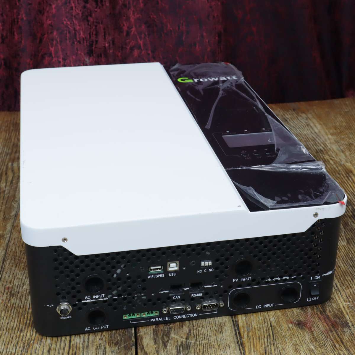 Growatt Solar Hybrid Pure Sine Wave PV Off-grid Inverter - 48V 5KW (SPF 5000 ES)