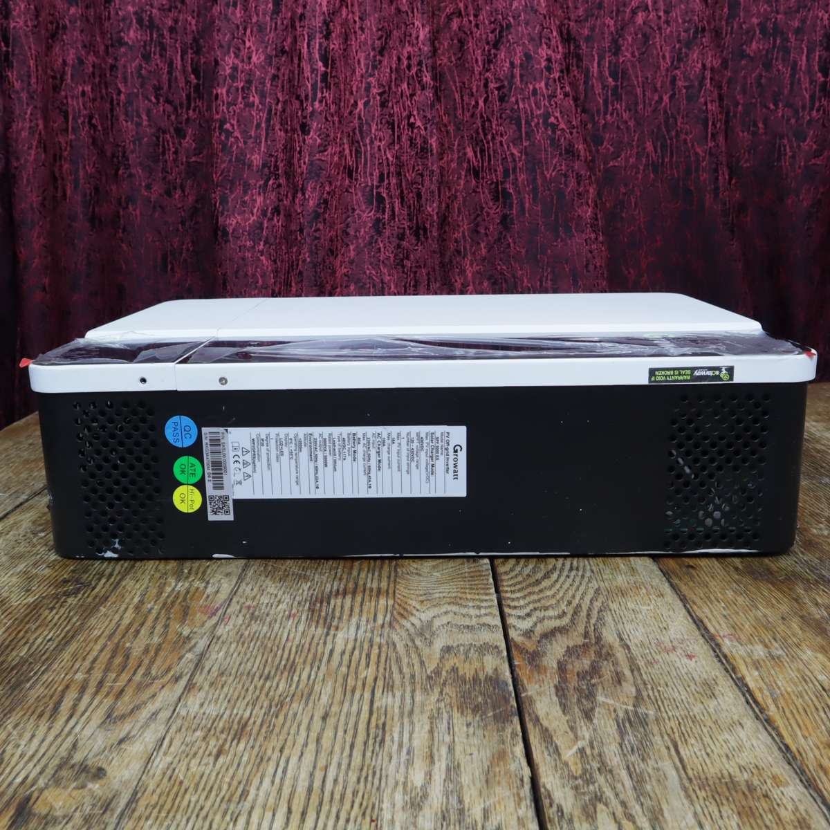 Growatt Solar Hybrid Pure Sine Wave PV Off-grid Inverter - 48V 5KW (SPF 5000 ES)