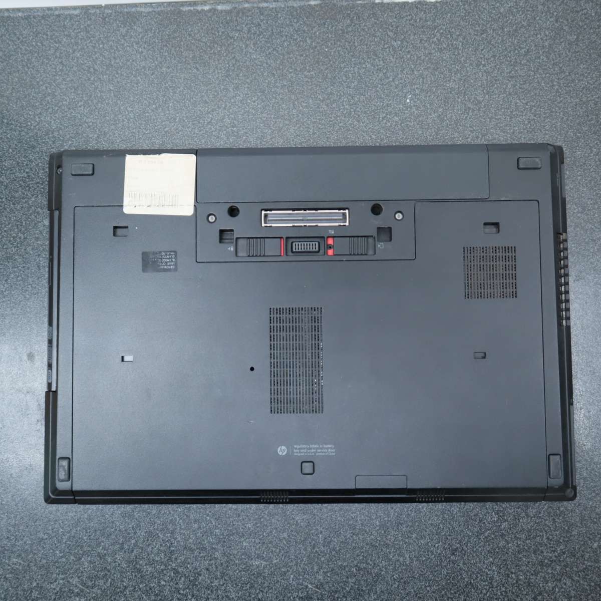 HP EliteBook Laptop PC 8560p - AMD Radeon HD 7400M - CORE I7 - Pre-Owned (SEE DETAILS)