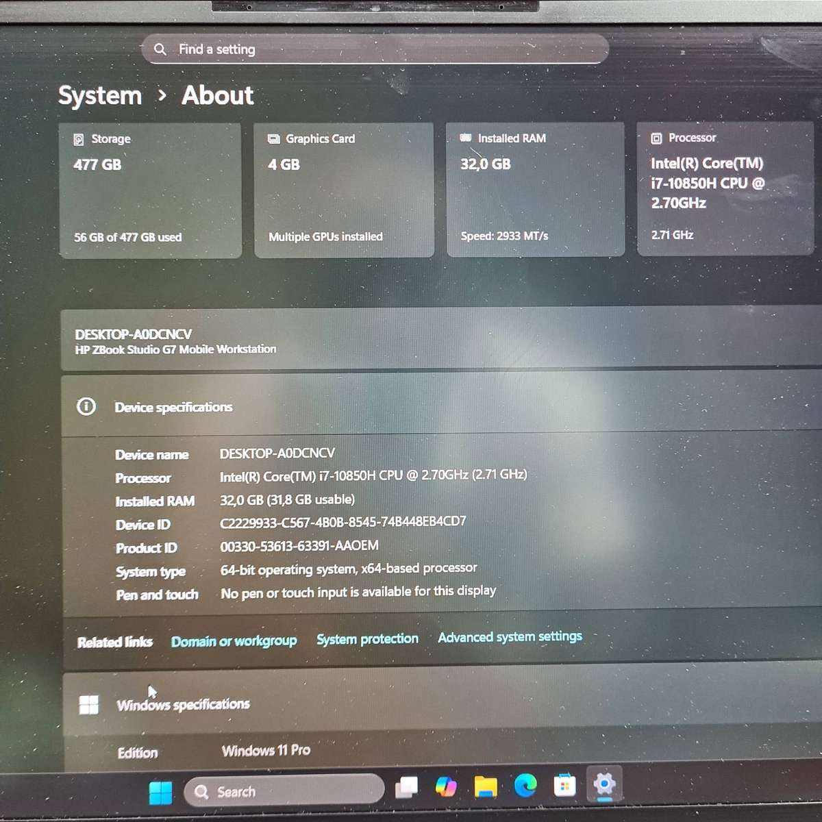 HP ZBook Studio G7 Mobile Workstation 6-Core 10th Gen i7 32GB RAM 500GB SSD NVIDIA® Quadro 4GB 15.6"