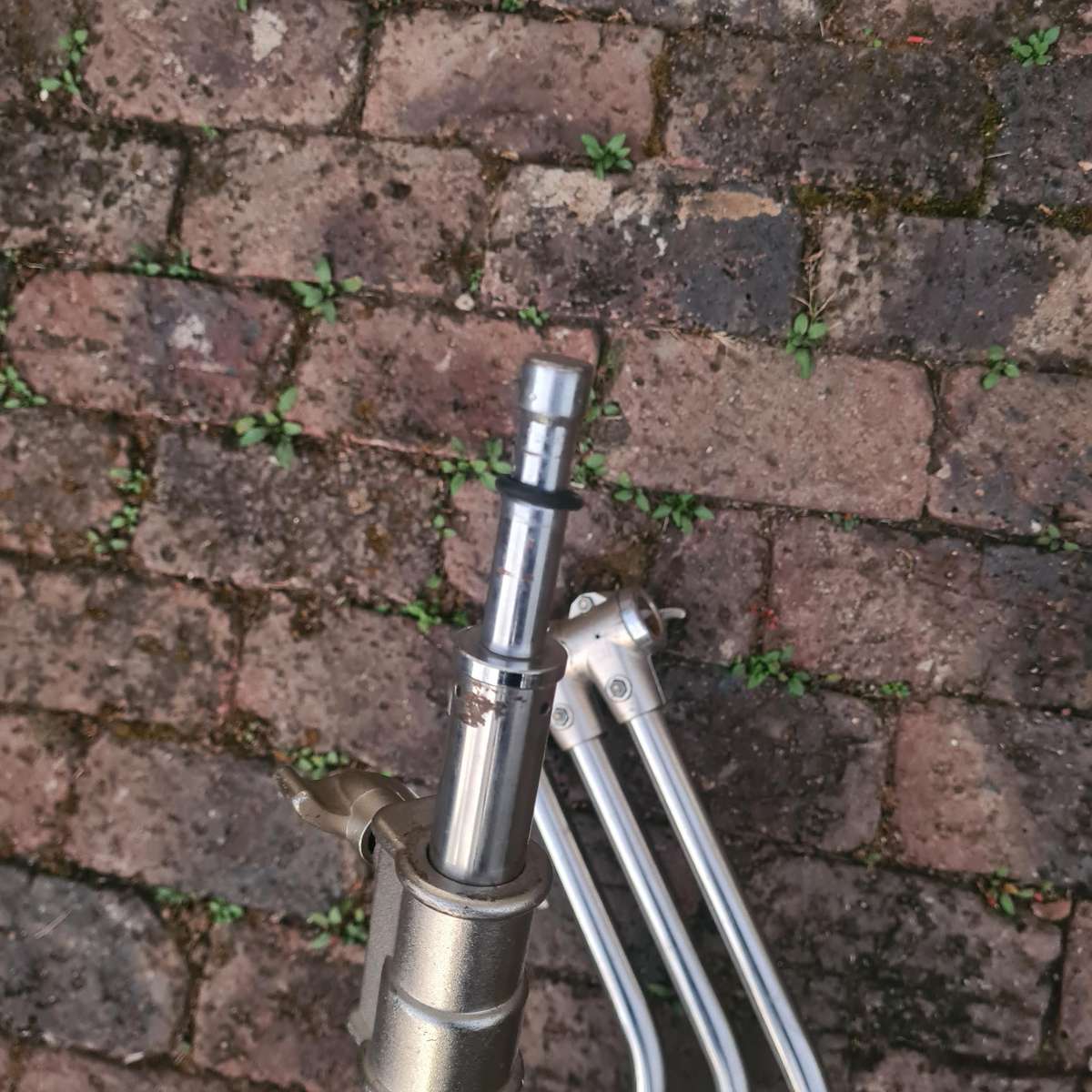 Neewer 330CM Adjustable Heavy Duty C-Stand Light Stand - Foldable Base