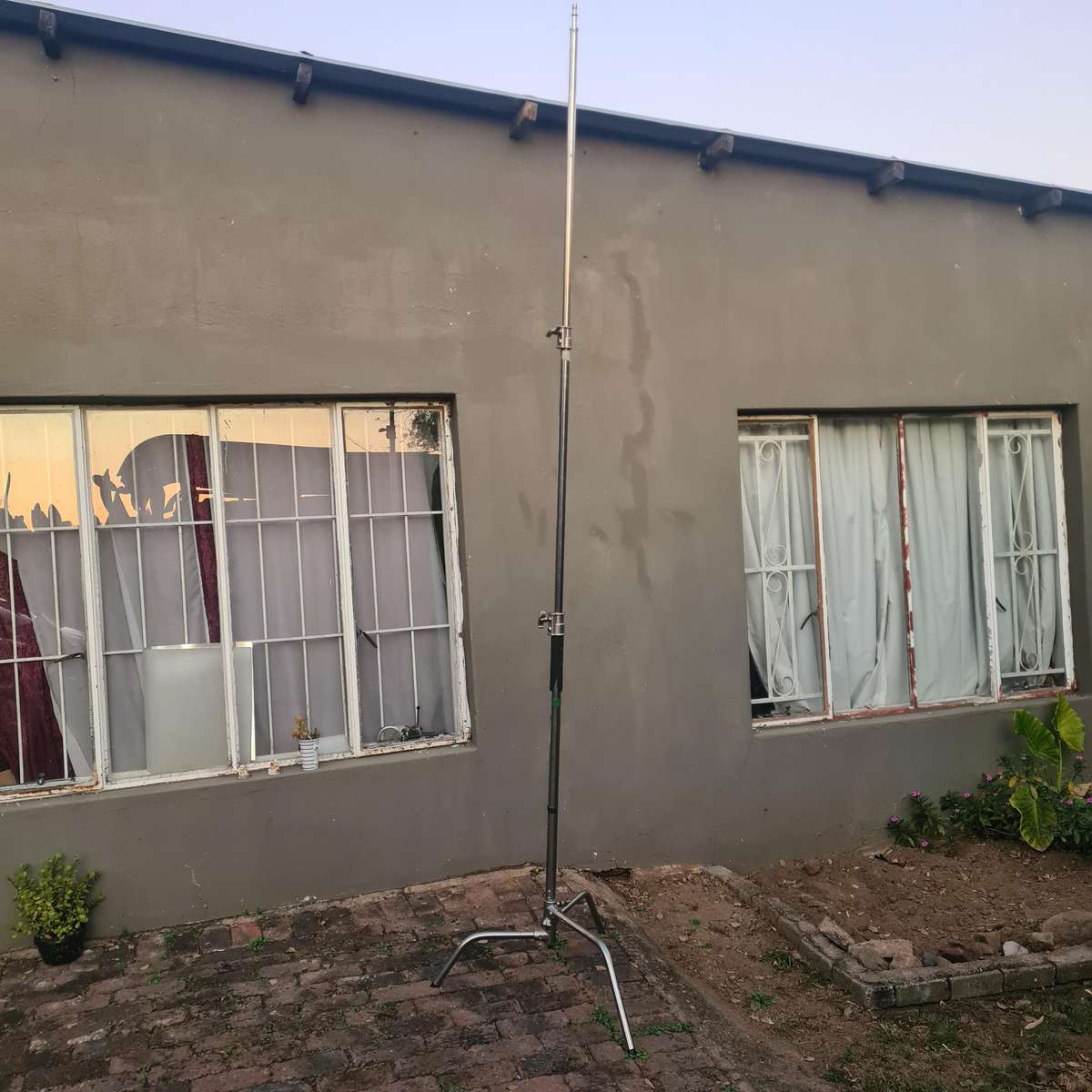 Neewer 330CM Adjustable Heavy Duty C-Stand Light Stand - Foldable Base