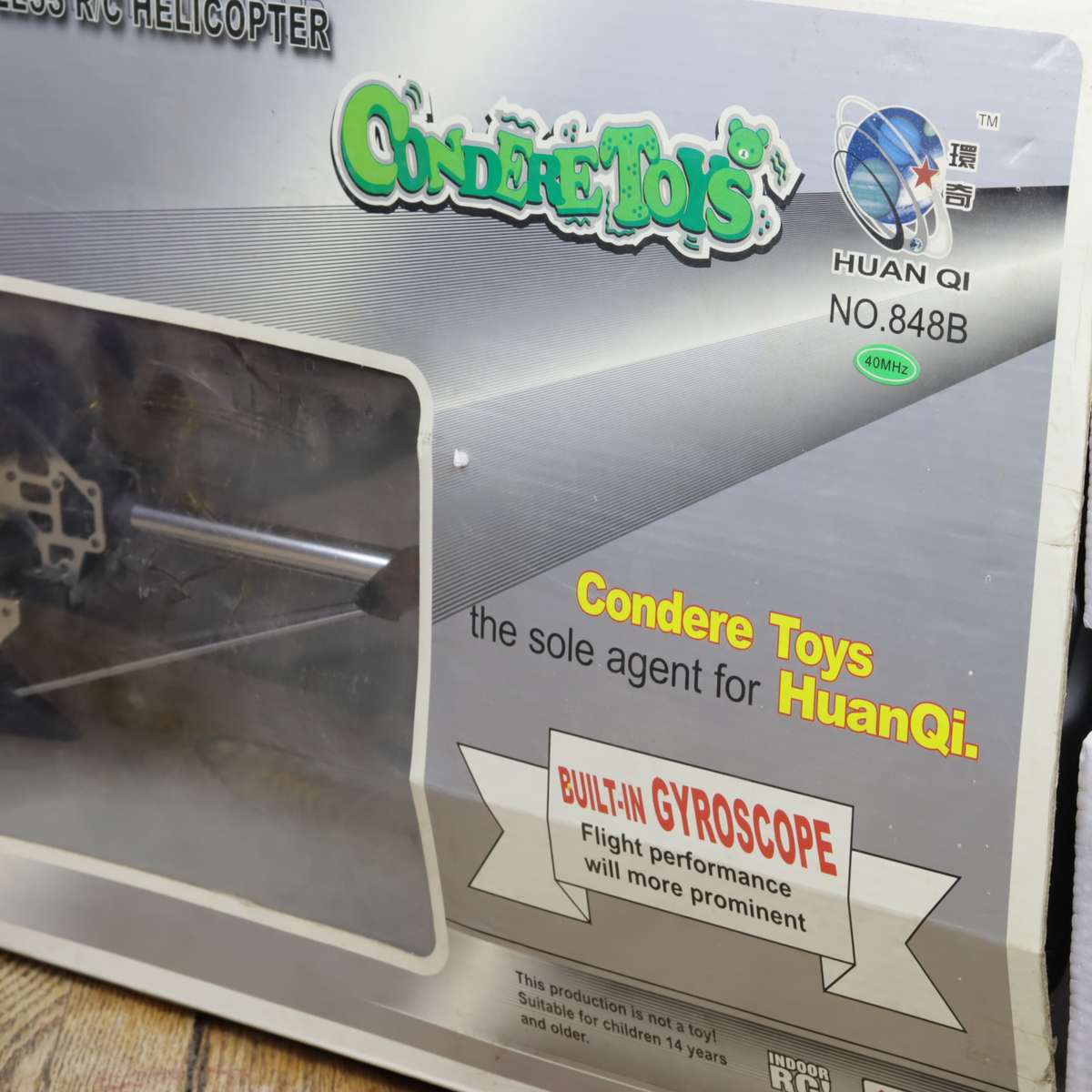 Huan Qi 848B RC 3CH Wireless Helicopter With Remote & Chargers