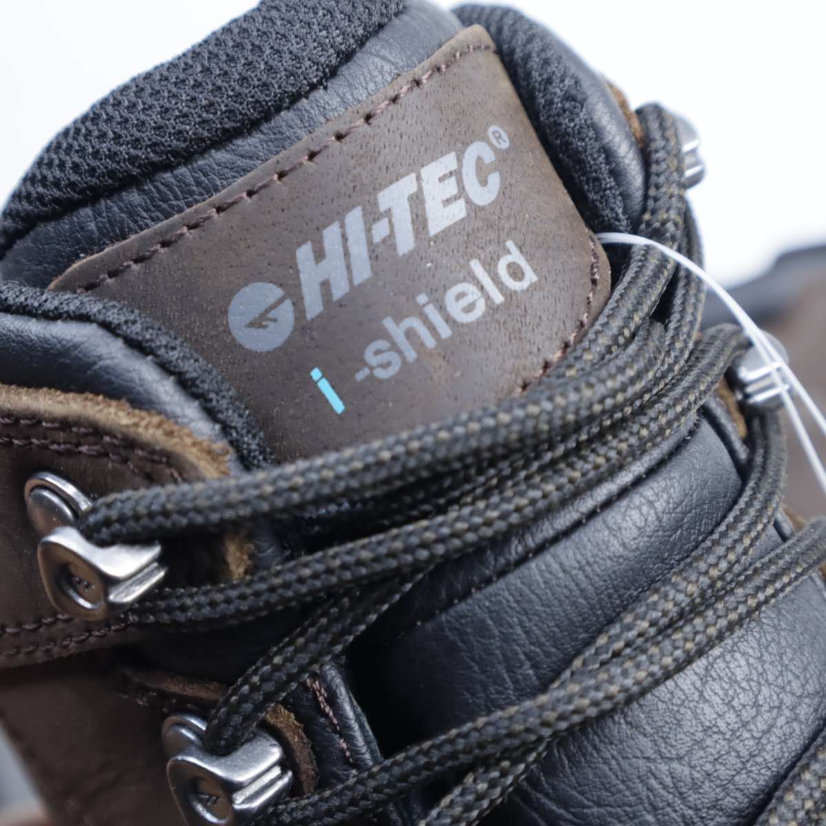 Hi-Tec Altitude V Ultra i WP Women Leather Shoes (US: 7) (UK: 5) (EU: 38)