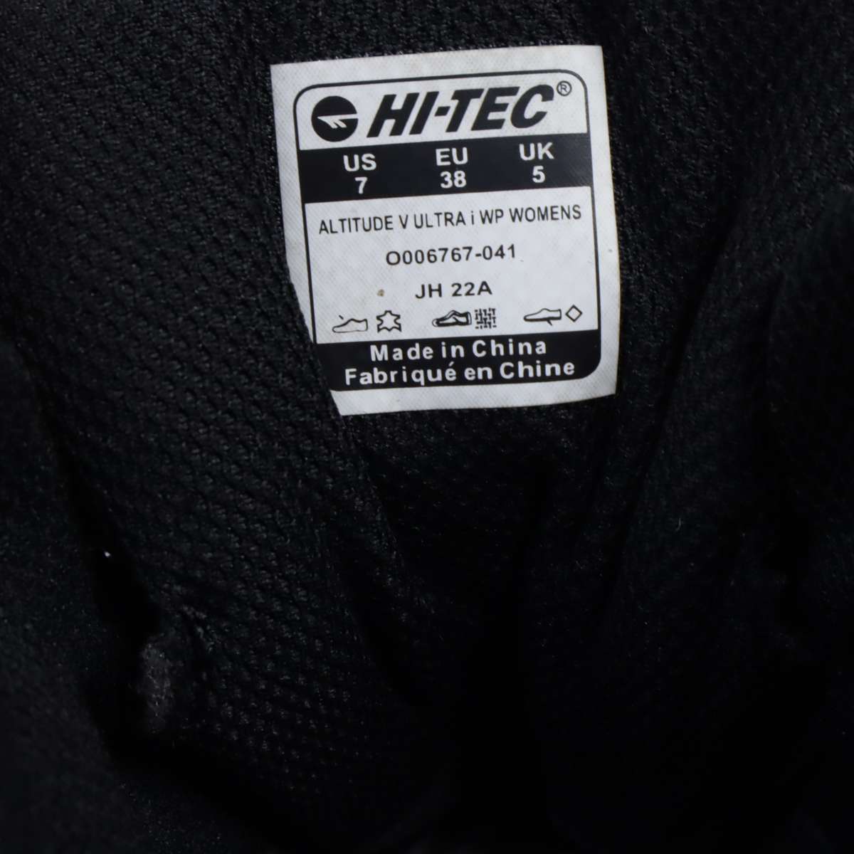 Hi-Tec Altitude V Ultra i WP Women Leather Shoes (US: 7) (UK: 5) (EU: 38)