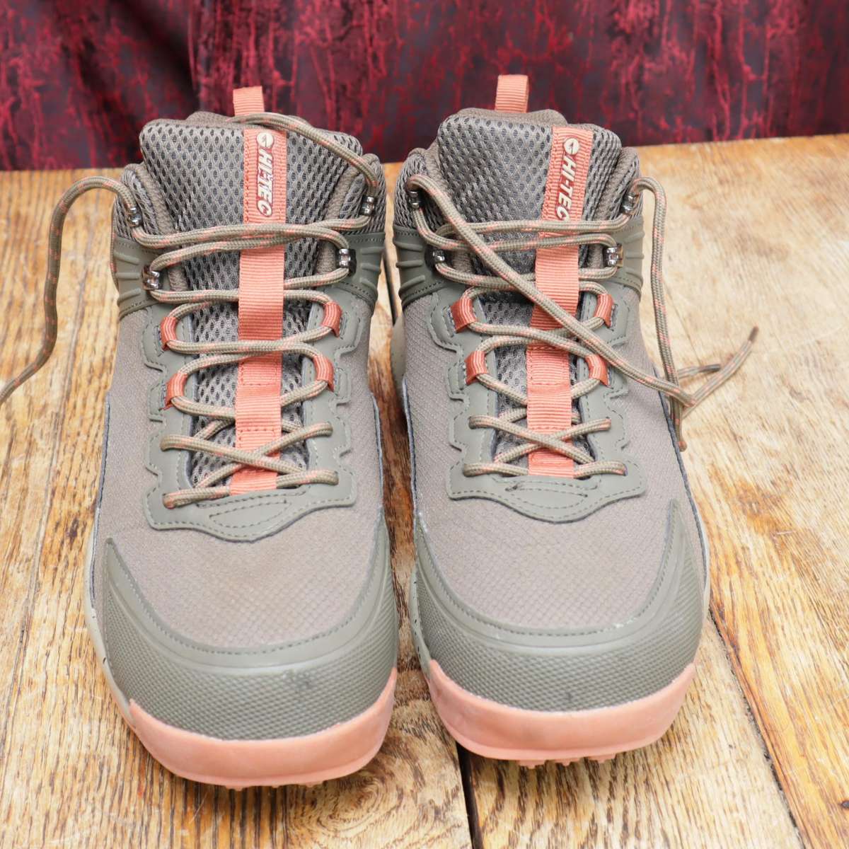 Hi-Tec Shoes Sneakers - UK 9 - US 10 - EU 43