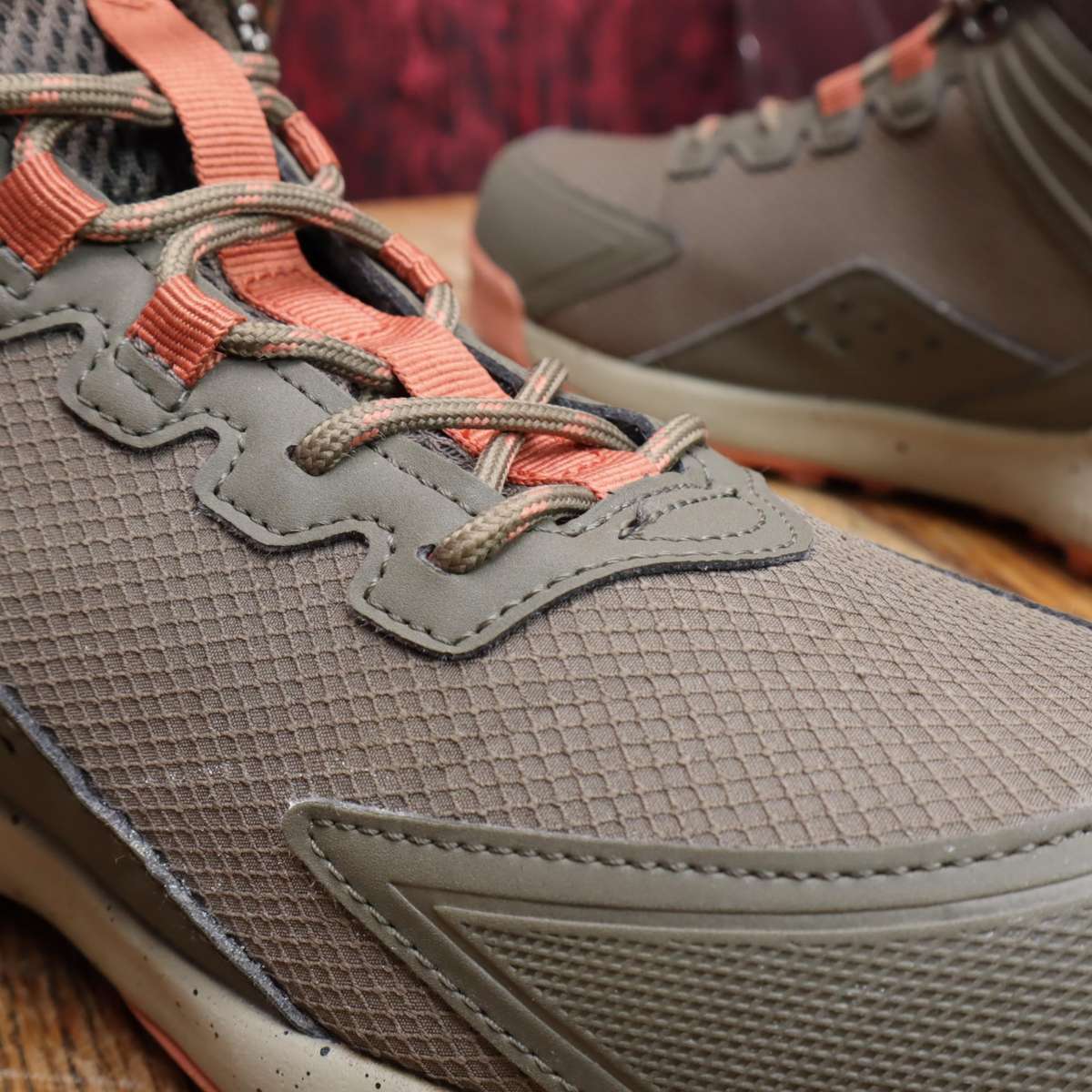 Hi-Tec Shoes Sneakers - UK 9 - US 10 - EU 43